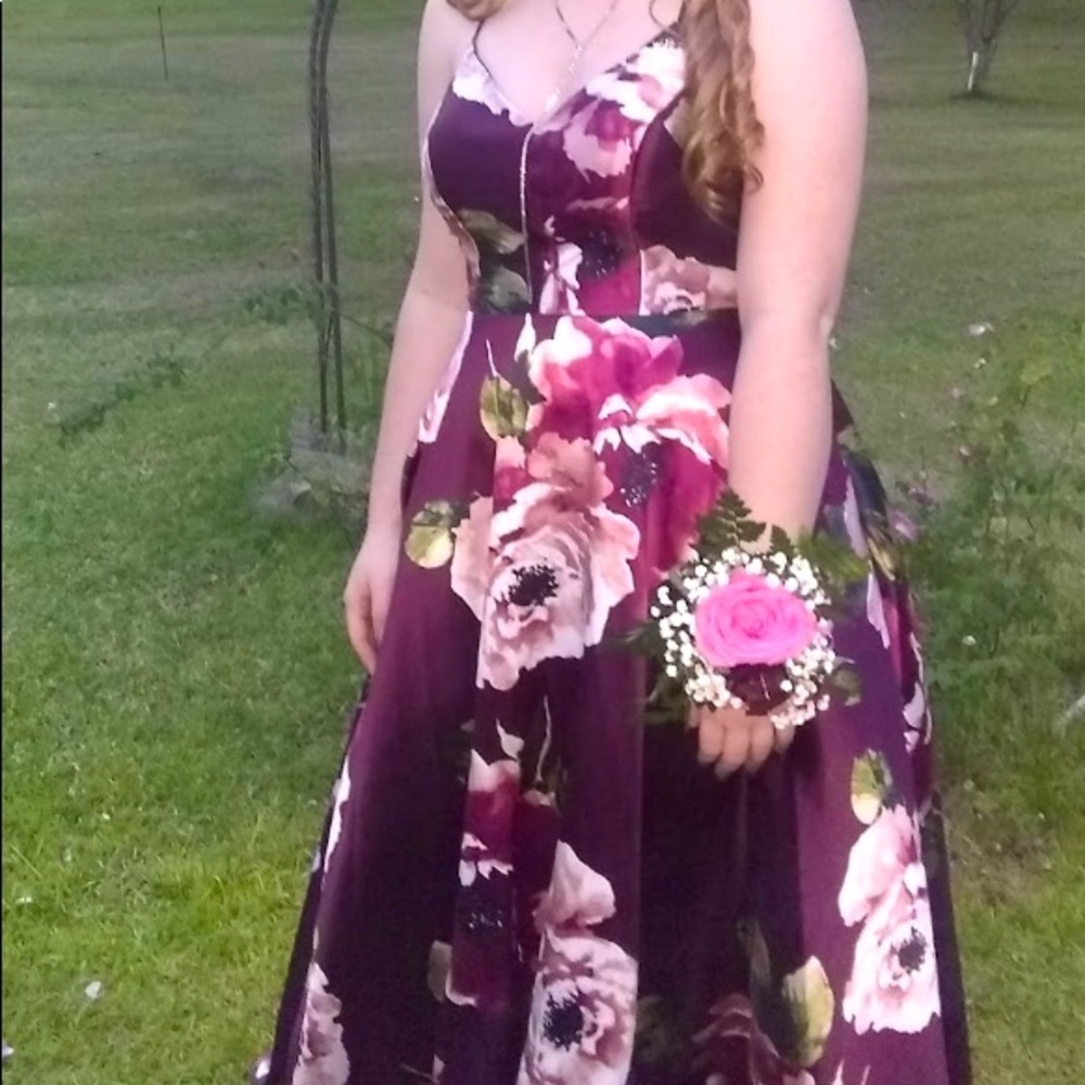 Size 9 prom dress